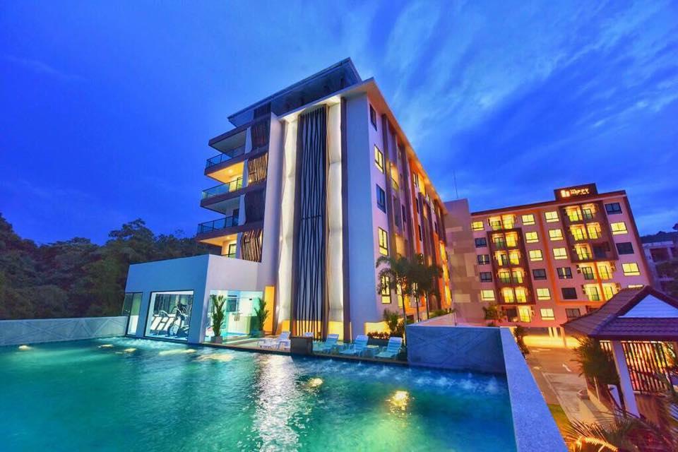 Happy Place Phuket Luaran gambar